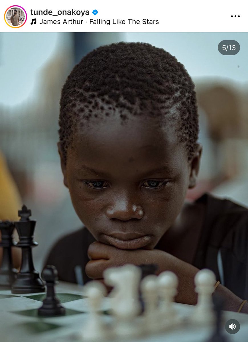 Tunde_OD's tweet photo. A few weeks ago, I attended @ecobank_nigeria ‘s Chess tournament where over a thousand children from the top schools in Nigeria competed under one roof. As I made my way through the Aisle, I felt a gentle tug at my trousers, as I looked back it was Samad.
My heart leaped with Joy as I hadn’t seen him in almost a year. He looked sharp in his school uniform and was gently seated in front of a chess board with other kids from the most elite schools in the country. He told me he was representing his school at the tournament , having travelled with his team from Ibadan. I fought back tears

The thing is we first met Samad 2 years ago as a homeless child living under Mokola bridge in Ibadan, hung up on drugs and without hope.
For several weeks, we gave him and many other children the gift of chess because where the mind goes, everything else follows. It set his life on a different trajectory.
And there he was carefully blended with other kids from Elite schools and wealthy families. Chess had given Samad his own intellectual identity, one that has helped him find his place in the world.

You can imagine the joy in my heart when I saw him again, he wasn’t even playing for the Chess in slums team. 
He went on to lead his school to a joint third position with a stellar performance at the tournament.

The last couple of months have been terribly hectic for me and the team as we’ve barely had anytime to rest/sleep. It’s easy to empower an adult and walk away but with children, it’s a lot more complex and you really have to hold their hands through all of the highs and lows. But days like this remind us why our fight is different ❤️. It’s a fight for the dreams and hopes of children like Samad who need us to do great things from small places everyday.

It took a village. A big thank you to the @satusdignuscri (Please reach out to support their incredible work as well)for providing shelter for Samad when we needed a new home for him and for never giving up on him through the years. And to everyone who continue to support our work through donations, thank you❤️. You help us Dare greatly

This is Day 1.