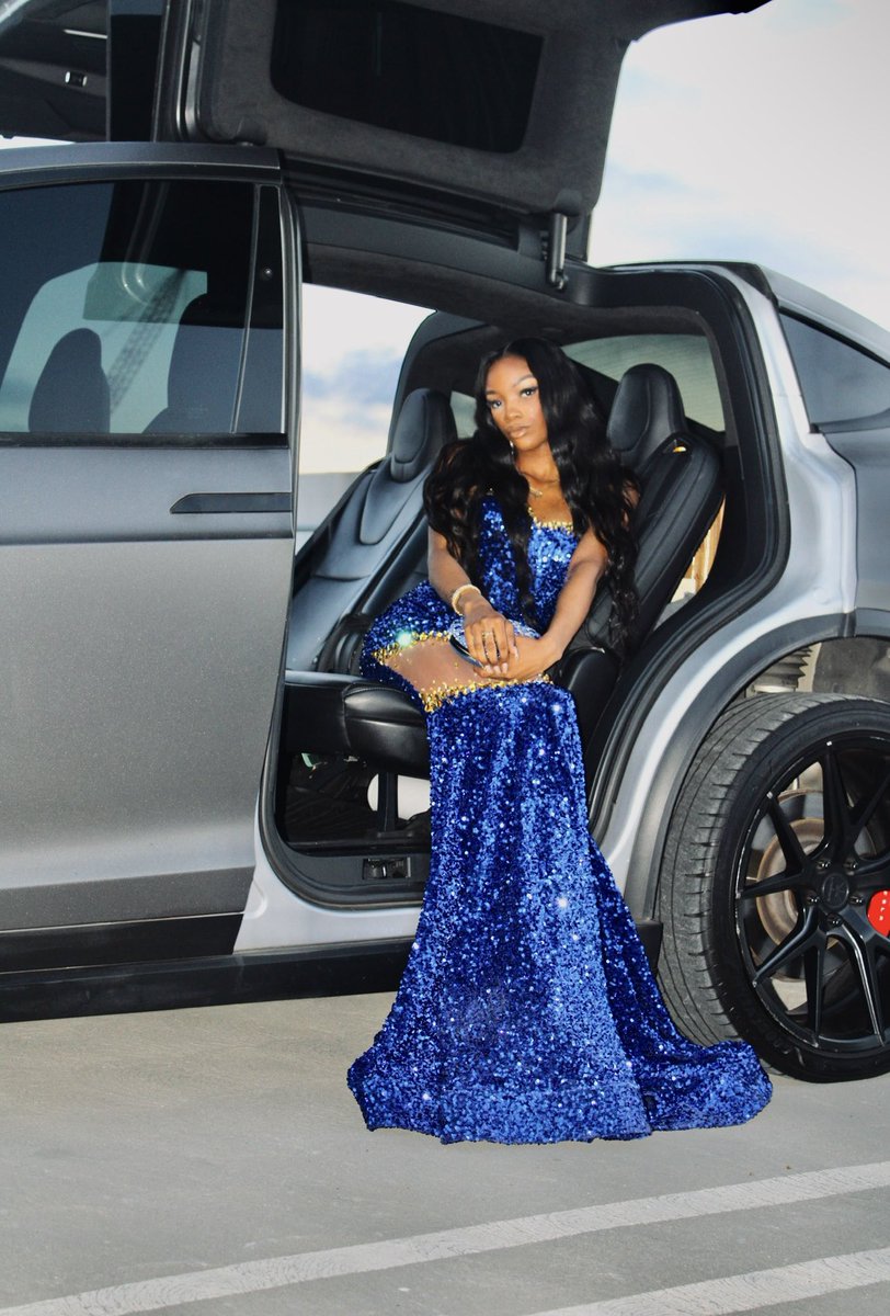mindofaliarr's tweet photo. PROM OWES ME NOTHINGGβοΈ. #prom2k24 https://t.co/A8IeJYiMS0