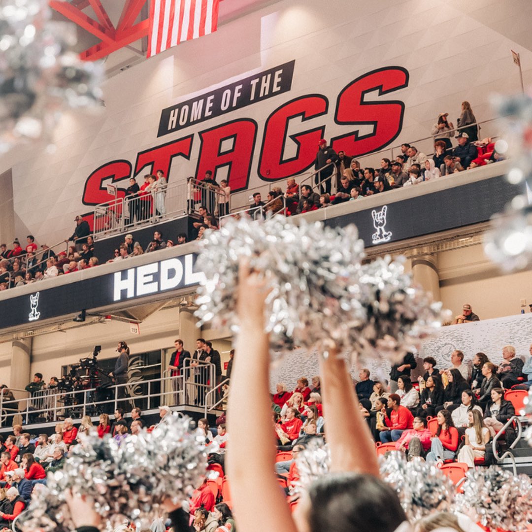 🚨 FIVE DAYS TO RENEW 🚨
 
Fairfield Basketball season ticket holders, renew by Friday, June 14 to save your seats for the 2024-25 season!
 
➡️ fairfield.evenue.net/list/BAS

All unclaimed seats will be made available to the public on Monday, June 17
 
#WeAreStags 🤘🏀🎟️