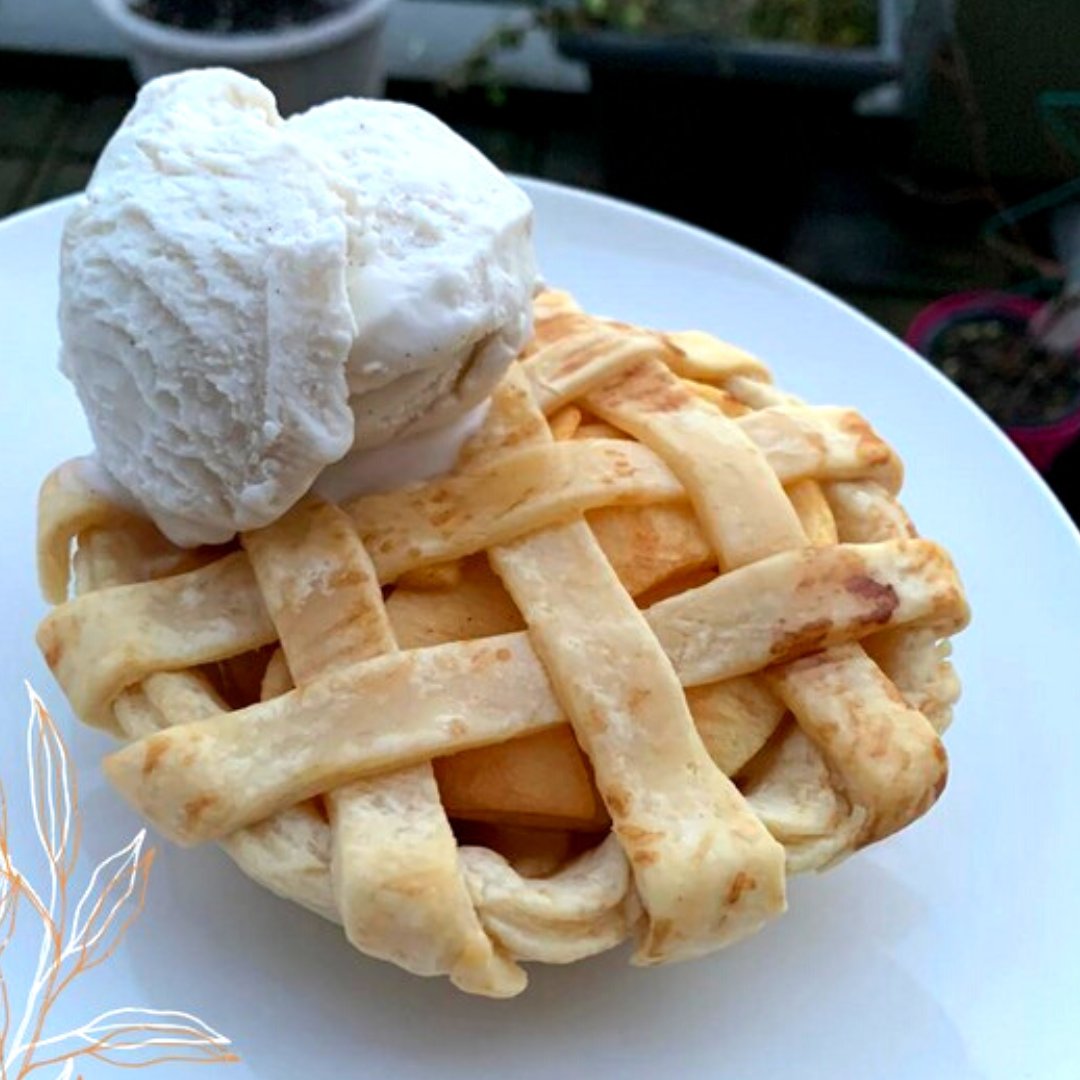 brEAThe_kitchen's tweet photo. PIES &amp; SMILES⁠
This lovely cutie pie is perfect hot with ice cream excellent with whip cream or with both! ⁠
⁠This traditional pie filled with apples mixed with cinnamon and spicescomes with a WARNING! it is addictive however you can always get the 8" pie!⁠
#shoplocal #vegan https://t.co/5PyB3sq2c1