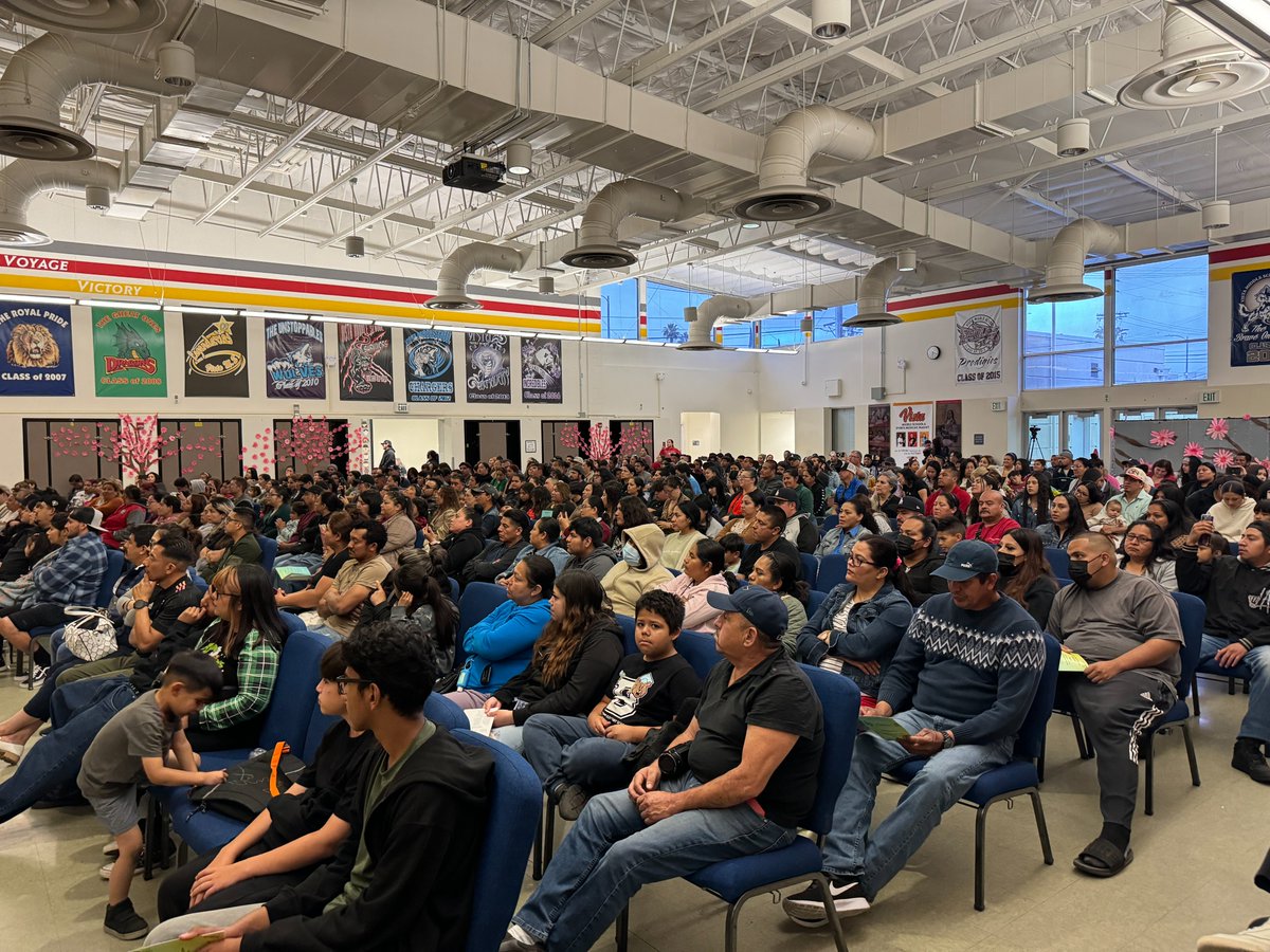 Vista Middle School & Magnets (@vistamiddle) on Twitter photo Nuestro Concierto de Primavera fue un gran éxito. Es increíble ver cuánto han avanzado nuestros músicos desde el comienzo del año. ¡Gracias, Sra. Cho! 🎶🎻 <a href="/mspdamonte/">ResedaCharterMSHSPrincipal</a> <a href="/LASchoolsNorth/">LAUSD Region North</a> <a href="/PanoramaCOS/">Panorama City Regional Network - LAUSD</a> <a href="/LAUSDArts/">LA Unified Arts Education</a> Nuestro Concierto de Primavera fue un gran éxito. Es increíble ver cuánto han avanzado nuestros músicos desde el comienzo del año. ¡Gracias, Sra. Cho! 🎶🎻 <a href="/mspdamonte/">ResedaCharterMSHSPrincipal</a> <a href="/LASchoolsNorth/">LAUSD Region North</a> <a href="/PanoramaCOS/">Panorama City Regional Network - LAUSD</a> <a href="/LAUSDArts/">LA Unified Arts Education</a>