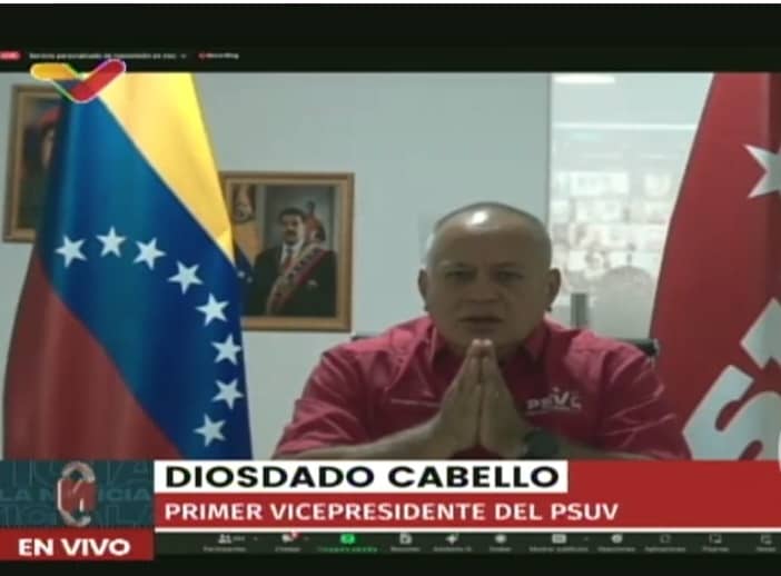 PartidoPSUV's tweet photo. La Revolución se medirá en elecciones con una oposición con prontuario violento
https://t.co/QULxdBFHVA 

#NicoTieneLasRiendas https://t.co/0dJNTMd89V