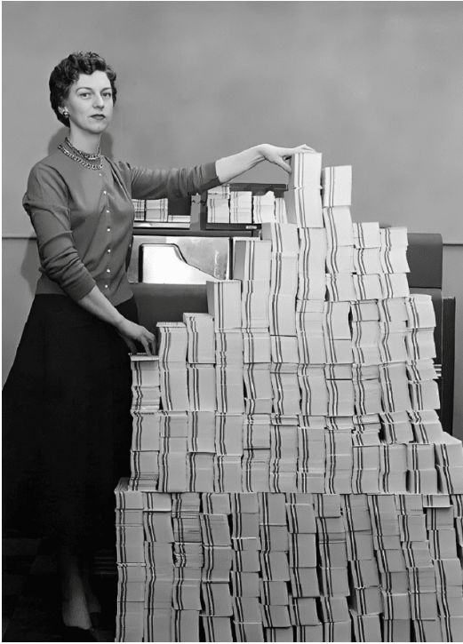 cljwebdev's tweet photo. 4.5 Megabytes of Data Represented in 62,500 Punched Cards, 1955 https://t.co/eyr51fV9DU