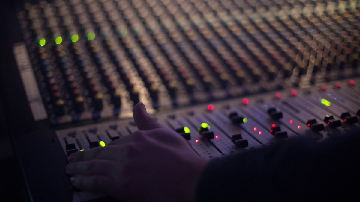 AKW Productions offers songwriting, recording, consultation on sound design and installation.
akwproduction.com