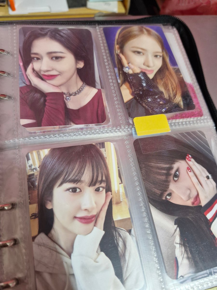 ~ interest check 

yujin assorted photocards 

dm if inch

#ive #yujin