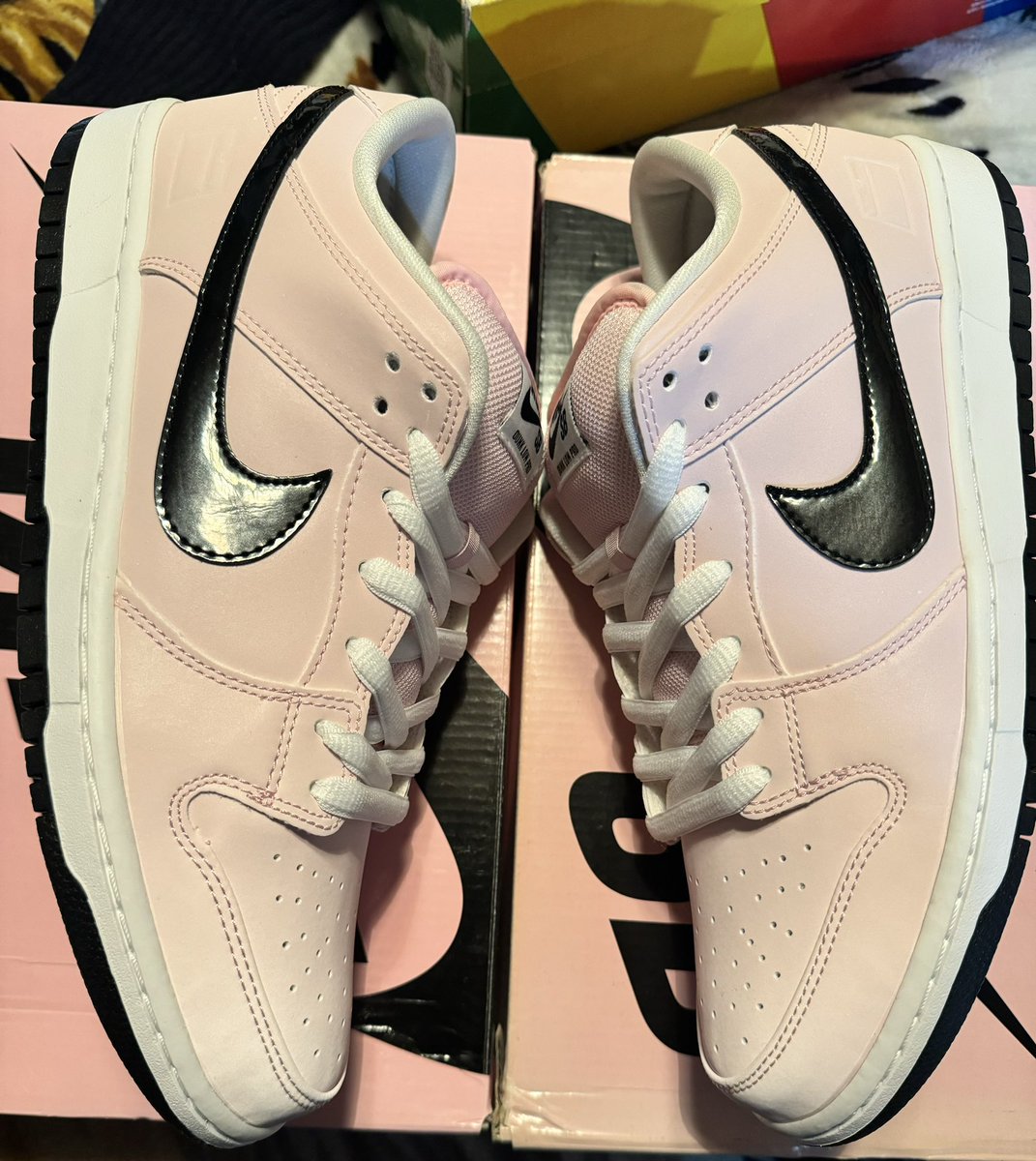 Sb_OrNothing's tweet image. Nike SB Dunk Low “Pink Box” 📦 @nikesb one of my Favorite SB hands down!! This one is such a beauty 😮‍💨😮‍💨🔥🔥🔥🔥🥵🥵🥵🥵  #NikeSB #PinkBox #SBorNothiny #Nike 🛹🛹