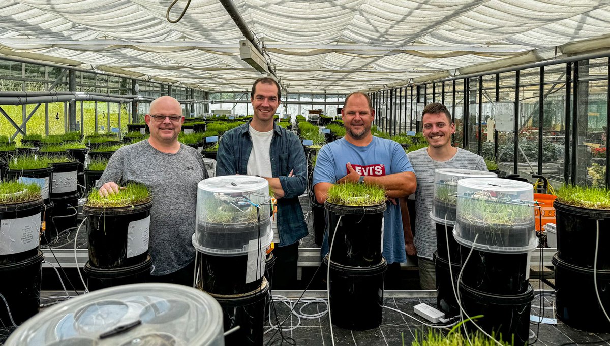 Carbon Drawdown Initiative (@carbon_drawdown) on Twitter photo Today Sam Davies, the CEO and co-founder of <a href="/FluxCarbon/">CarbonFlux</a>, visited the #projectcarbdown greenhouse. Flux is a pioneering Carbon Dioxide Removal (CDR) company unlocking the potential of Enhanced Rock Weathering (ERW) in Africa. Today Sam Davies, the CEO and co-founder of <a href="/FluxCarbon/">CarbonFlux</a>, visited the #projectcarbdown greenhouse. Flux is a pioneering Carbon Dioxide Removal (CDR) company unlocking the potential of Enhanced Rock Weathering (ERW) in Africa.