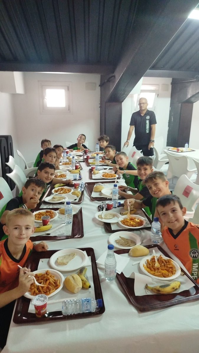 ImperioCp's tweet photo. 🏆 TORNEO MINI IBÉRICO- PREBENJAMÍN “A” ⚽️
Nuestro equipo Prebenjamín disfrutó del torneo llegando a clasificarse para la fase final , en la que cayó eliminada ante grandes clubes de cantera profesionales 👏🏻
ENHORABUENA IMPERIALISTAS 💪🏻🤍💚
#imperiodemeridacp
#desde1955 https://t.co/G4jXAfq8Ko