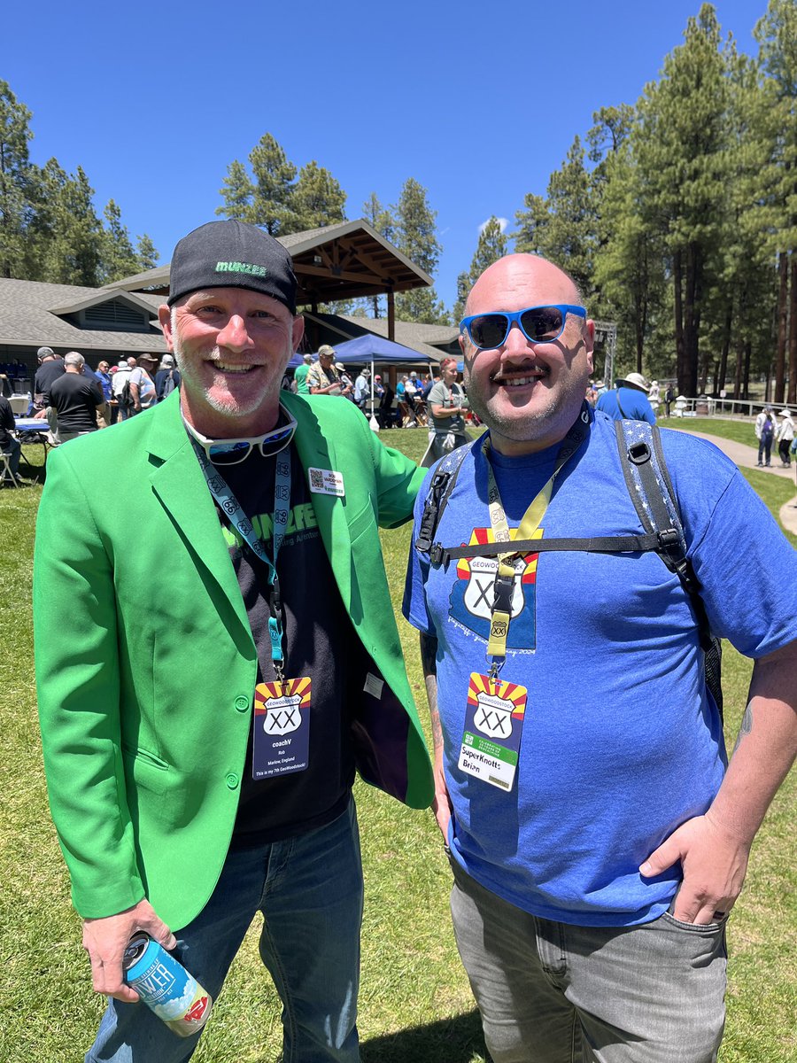 TheSuperknotts's tweet photo. Head over to @instagram we’re getting close to our 1000th post . Mostly #Geocaching but we throw some other stuff in there too. https://t.co/FqJ3IuMdMb https://t.co/Jpj1b0o1Gc
