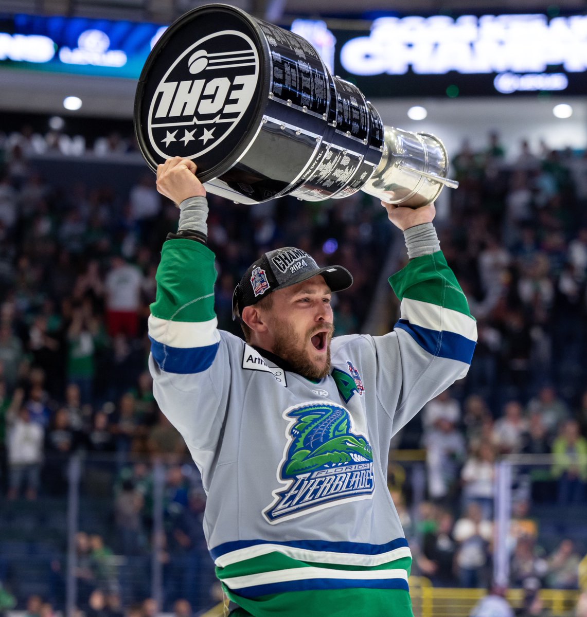 TerrierHockey's tweet photo. Nobody had more goals (12) or points (23) during the @ECHL playoffs than Bobo Carpenter.

📸 Patrick Onufer/Florida Everblades https://t.co/hYimUflUDf