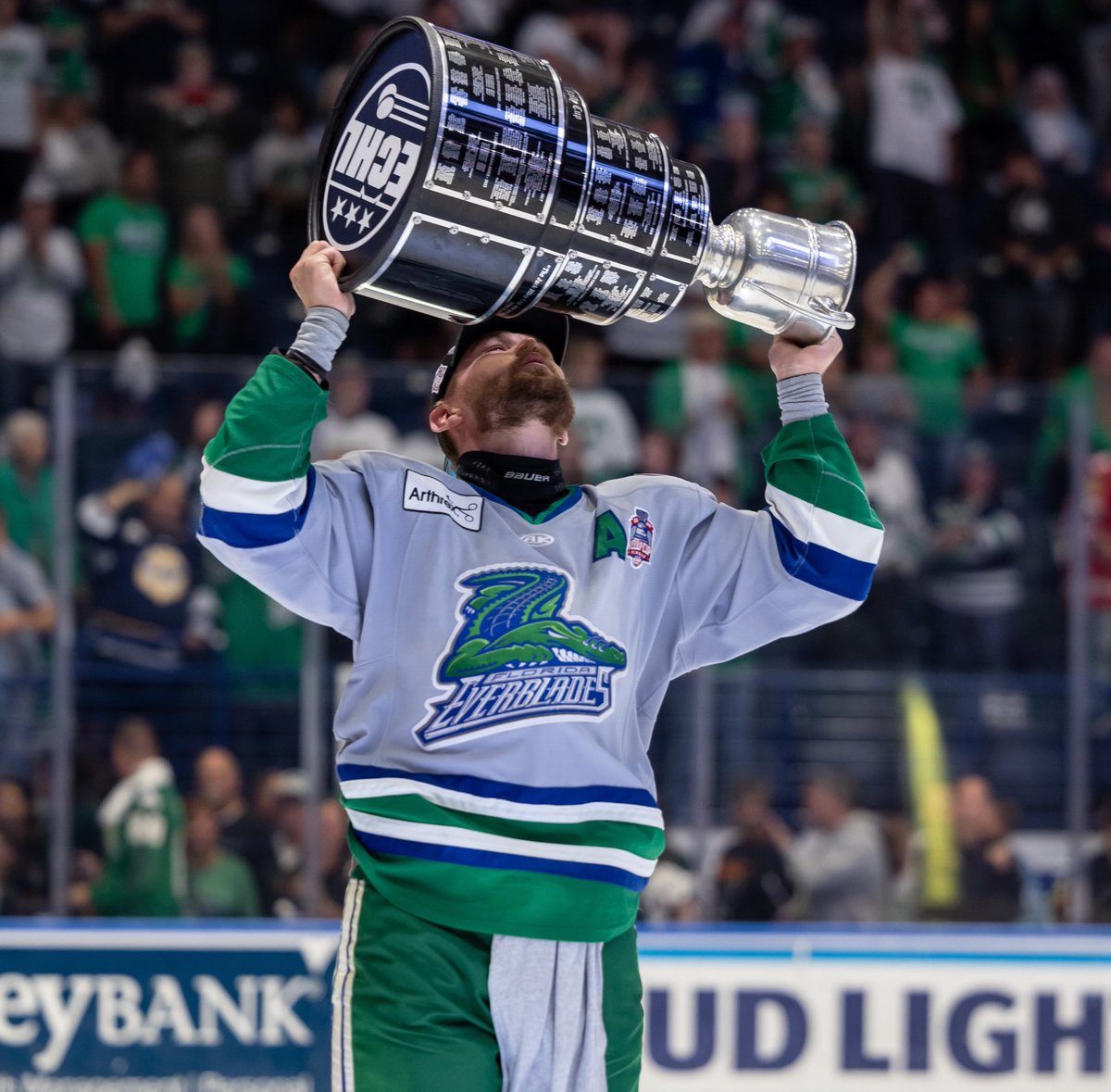 TerrierHockey's tweet photo. Nobody had more goals (12) or points (23) during the @ECHL playoffs than Bobo Carpenter.

📸 Patrick Onufer/Florida Everblades https://t.co/hYimUflUDf