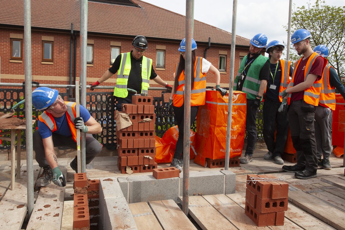 DVCollege's tweet photo. Our Level 2 bricklaying learners recently visited the Montagu Hospital site! Where they are currently building a new health suite for the mobile MRI and CT scanner. ๐งฑ
#Construction #FutureBuilders #WorkPlacements #Education #DearneValley #Bricklaying https://t.co/vnCgYBMNgY