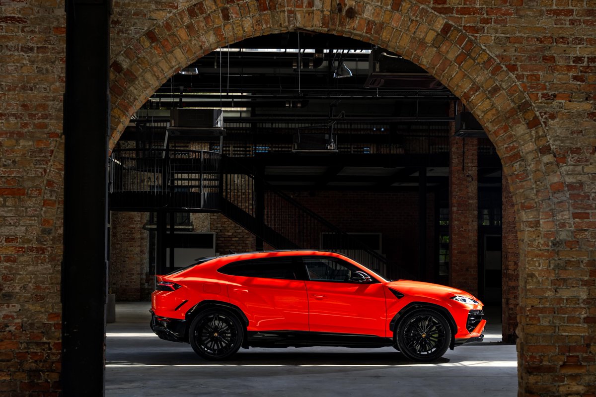 Automobili Lamborghini opens a new chapter in its history with the Urus SE, the first hybrid plug-in version of the Lamborghini Super SUV.

#LamborghiniTunbridgeWells #UrusSE #DaretoLiveMore