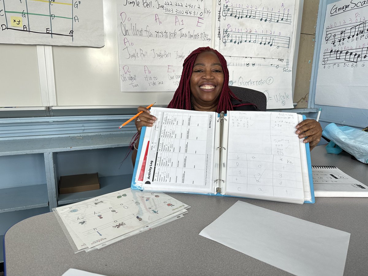 LiteracyTrustNY's tweet photo. PS 155 K is wrapping up the school year strong with both QuickReads and Sound Partners programs! Shoutout to their hardworking team. 👏 #LiteracyMatters #NYCSchool #Education #Students https://t.co/hiGTC3BOXD