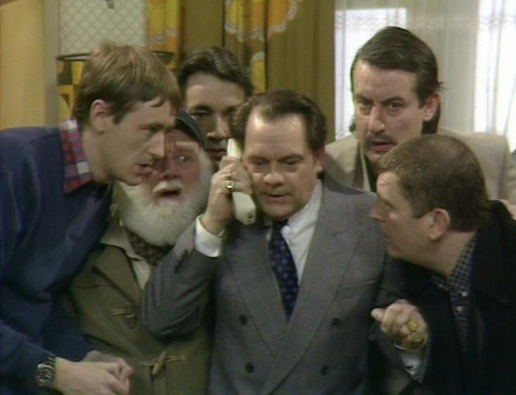 ShaneMeneer's tweet photo. The Consortium who want to buy Everton have been revealed. https://t.co/WgXSYyY39b