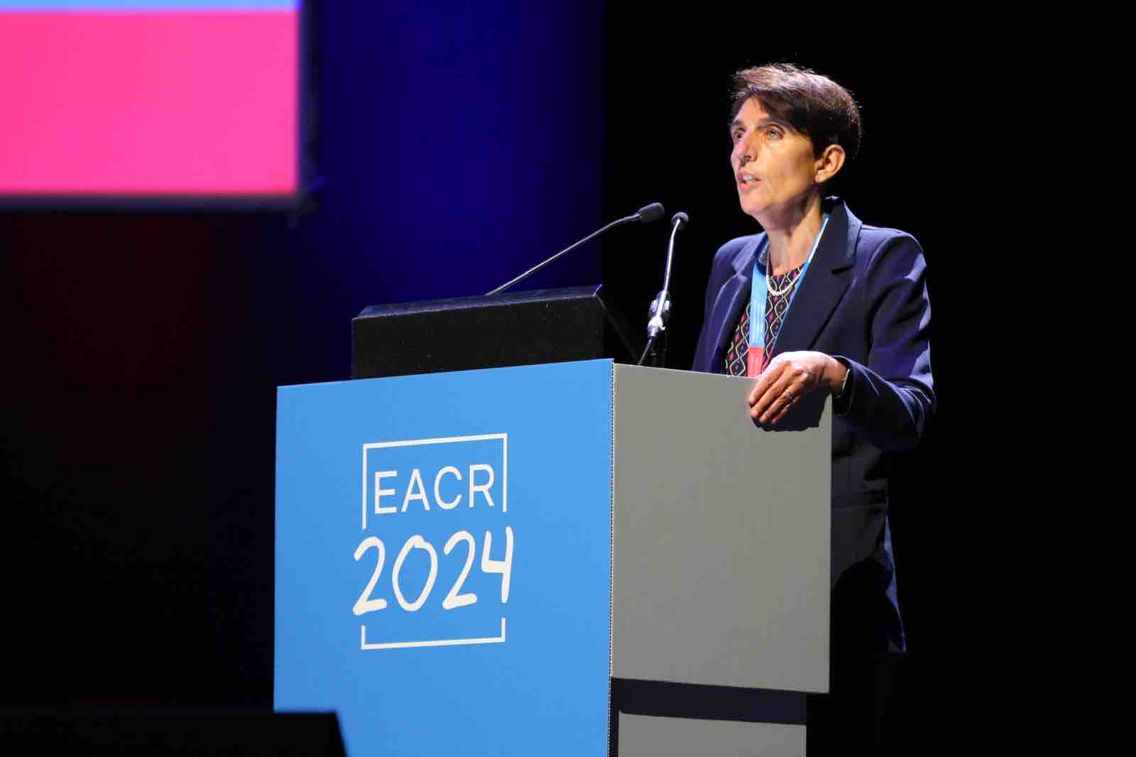 EACR