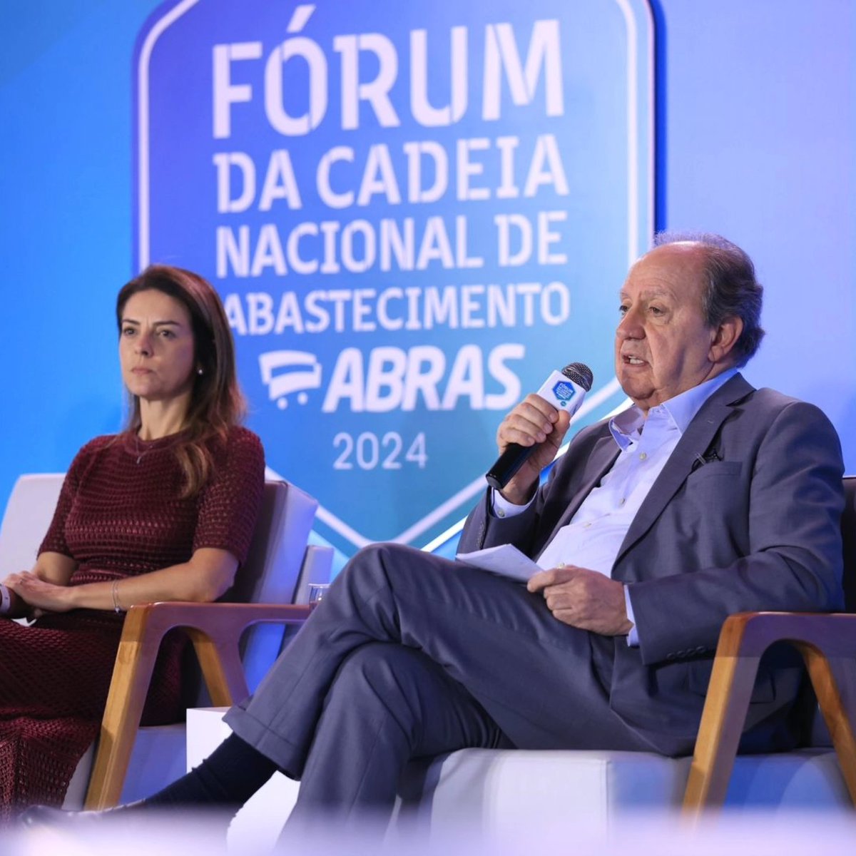 João Galassi (@joaogalassi) on Twitter photo A terceira sessão do FCNA é dedicada a reduzir os custos através da reforma tributária, tema da agenda do momento.
Deputado <a href="/depjpassarinho/">Dep. Joaquim Passarinho</a>, presidente da Frente Parlamentar do Empreendedorismo, a sócia líder de tributos indiretos na <a href="/KPMGBRASIL/">KPMG Brasil</a> no Brasil, Maria Isabel A terceira sessão do FCNA é dedicada a reduzir os custos através da reforma tributária, tema da agenda do momento.
Deputado <a href="/depjpassarinho/">Dep. Joaquim Passarinho</a>, presidente da Frente Parlamentar do Empreendedorismo, a sócia líder de tributos indiretos na <a href="/KPMGBRASIL/">KPMG Brasil</a> no Brasil, Maria Isabel