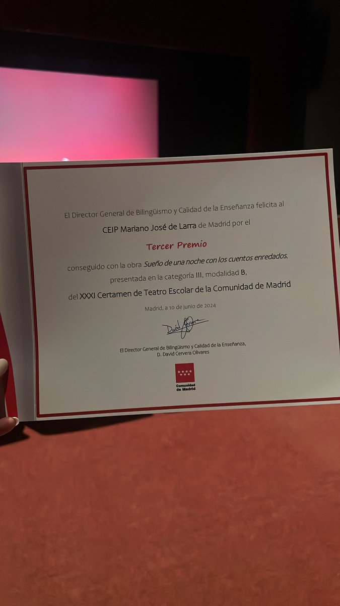 CeipLarra's tweet photo. Hoy hemos asistido a la gala final del certamen de teatro de la Comunidad de Madrid, y…¡HEMOS GANADO EL TERCER PREMIO! ¡Enhorabuena a nuestro elenco del Larra!☺️☺️ https://t.co/qY14n8Clho