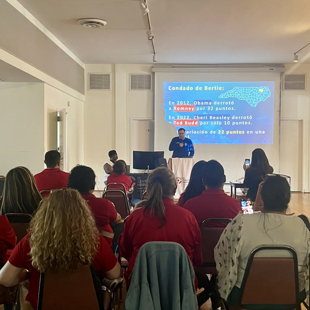 RepWileyNickel's tweet image. Thanks to @CentroHispanoNC for hosting my "Fair Maps for NC" tour stop in Durham!

Politicians use gerrymandering to target communities of color &amp;amp; weaken their voting power. That's wrong.

I won't stop fighting for #FairMaps &amp;amp; nonpartisan redistricting commissions in every state.