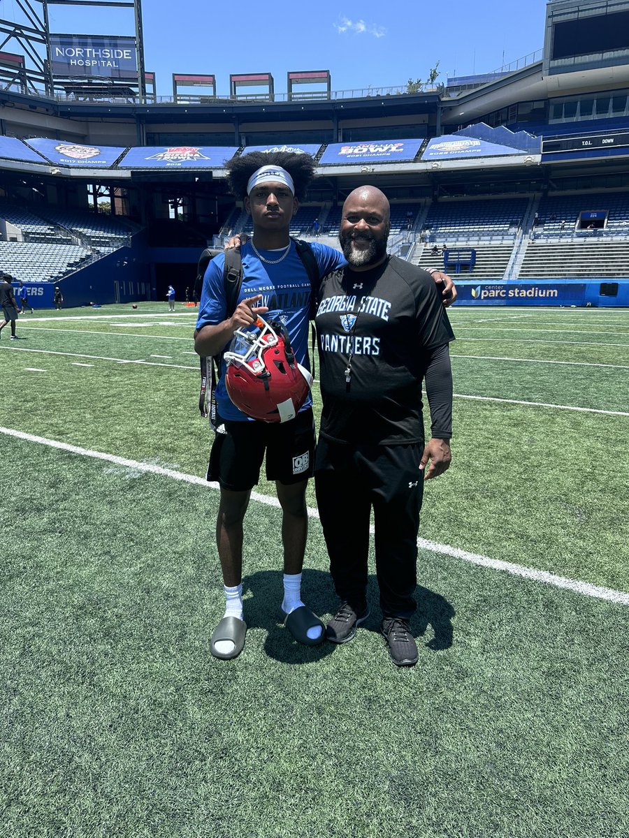 #AGTG I’m blessed to receive my first D1 offer to <a href="/GeorgiaStateFB/">GSU Football</a> 🙏🏾 Back to the grind 💪🏾💪🏾 #NewAtlanta <a href="/RWi11iams/">Ryan Williams</a> <a href="/DellMcGee/">Dell McGee</a> <a href="/JES__III/">Jes Sutherland</a> <a href="/WAAcademyFB/">Woodward Academy Football_Georgia</a> <a href="/Davis33Coach/">CoachRyanDavis33</a> <a href="/CoachM_Allen/">❌MARIO ALLEN⭕️</a> <a href="/ChadSimmons_/">ChadSimmons</a> <a href="/BALLERSCHOICE1/">BALLERS CHOICE LLC</a> <a href="/SWiltfong_/">Steve Wiltfong</a> <a href="/QBHitList/">QBHitList.com</a>
