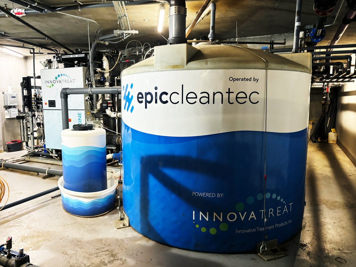 WishforWASH's tweet photo. THE CITY OF TOMORROW WILL RUN ON YOUR TOILET WATER: "Researchers are finding better ways to extract drinking water, compost, and even energy from wastewater." https://t.co/647wjYNS5v #scooponpoop #everybodypoops https://t.co/vUHC9l2hRY