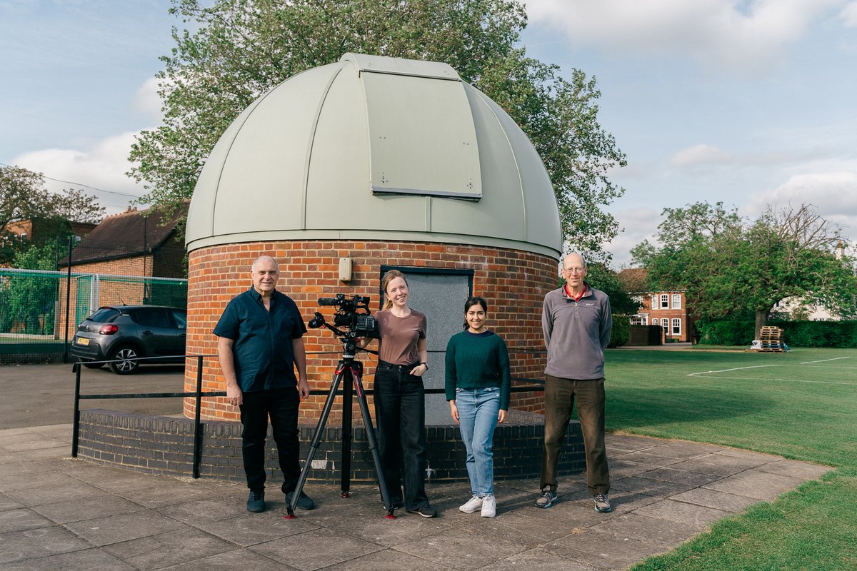 BedfordSchool's tweet photo. Our school observatory is set to feature in two episodes of the BBC's long-running astronomy programme 'The Sky at Night' tonight at 10.00pm on BBC Four. Presenter Pete Lawrence explains how to find and photograph inky, ghost-like objects in the sky, known as dark nebulae. 🔭 https://t.co/gbIW3QKG95