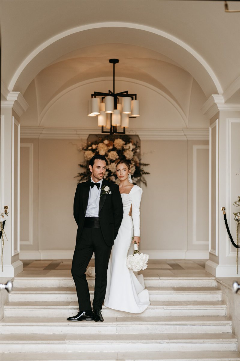 WHERE STYLE // Meets class 🤍

Your love story will be celebrated in unmatched style at Sant Ffraed House. DM to book a private tour this Saturday 15th June.