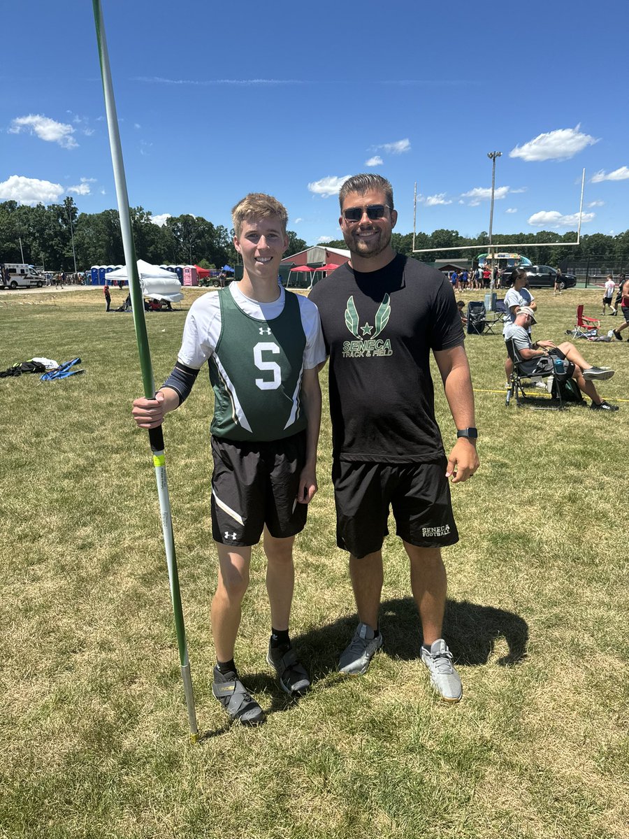 Seneca Boys Track tweet media