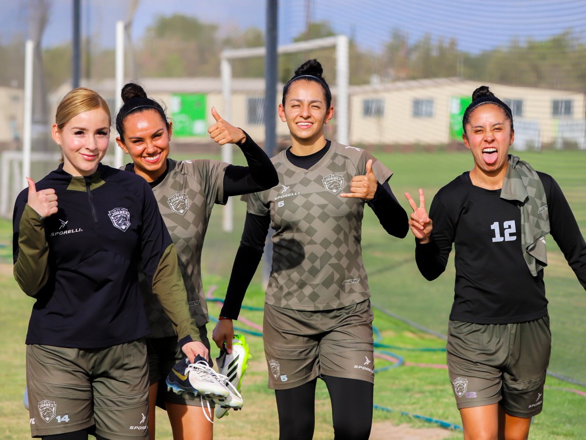 ☀☕¡Buenos días, afición! Buen inicio de semana.🐎

#ContigoMásBravas