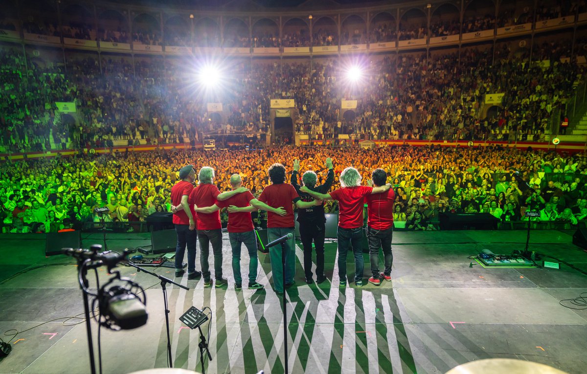 Fundación Miguel Ríos (@fundacionmrios) on Twitter photo 🌟 Concluye #GranadaAllStars y con él un fin de semana lleno de rock, solidaridad y amistad🤟🏻
🎶Por aquí algunas fotos de la actuación de nuestro querido <a href="/mrios/">Miguel Ríos</a>
📸: Javier Martín Ruiz 🌟 Concluye #GranadaAllStars y con él un fin de semana lleno de rock, solidaridad y amistad🤟🏻
🎶Por aquí algunas fotos de la actuación de nuestro querido <a href="/mrios/">Miguel Ríos</a>
📸: Javier Martín Ruiz