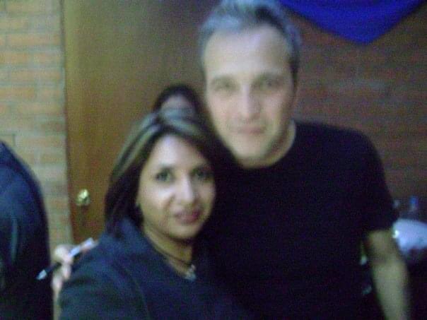 Soykarlacera's tweet photo. @TamaraVargasOf @MVS102_5 @tamaravargasmvs A @DavidSummersHG y el resto de @hombresgnet @HombresG Todos súper amables. Lo único malo es que la foto de mi vida salió borrosa!!!! Saludos desde Chihuahua. Me encanta escucharte todos los días. #soyconecter https://t.co/rCi3Pdo0qy