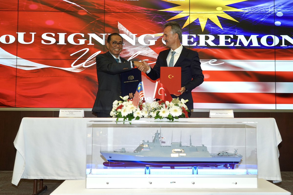 Khaled Nordin 🇲🇾 tweet media