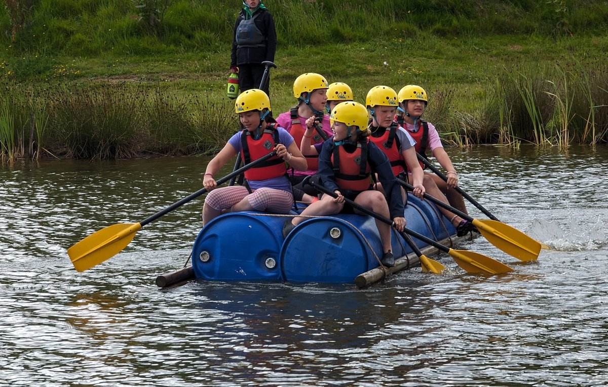 Brandlehow School tweet media