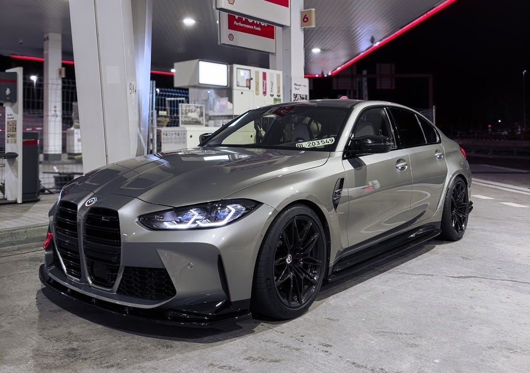 ExoticBMW tweet media