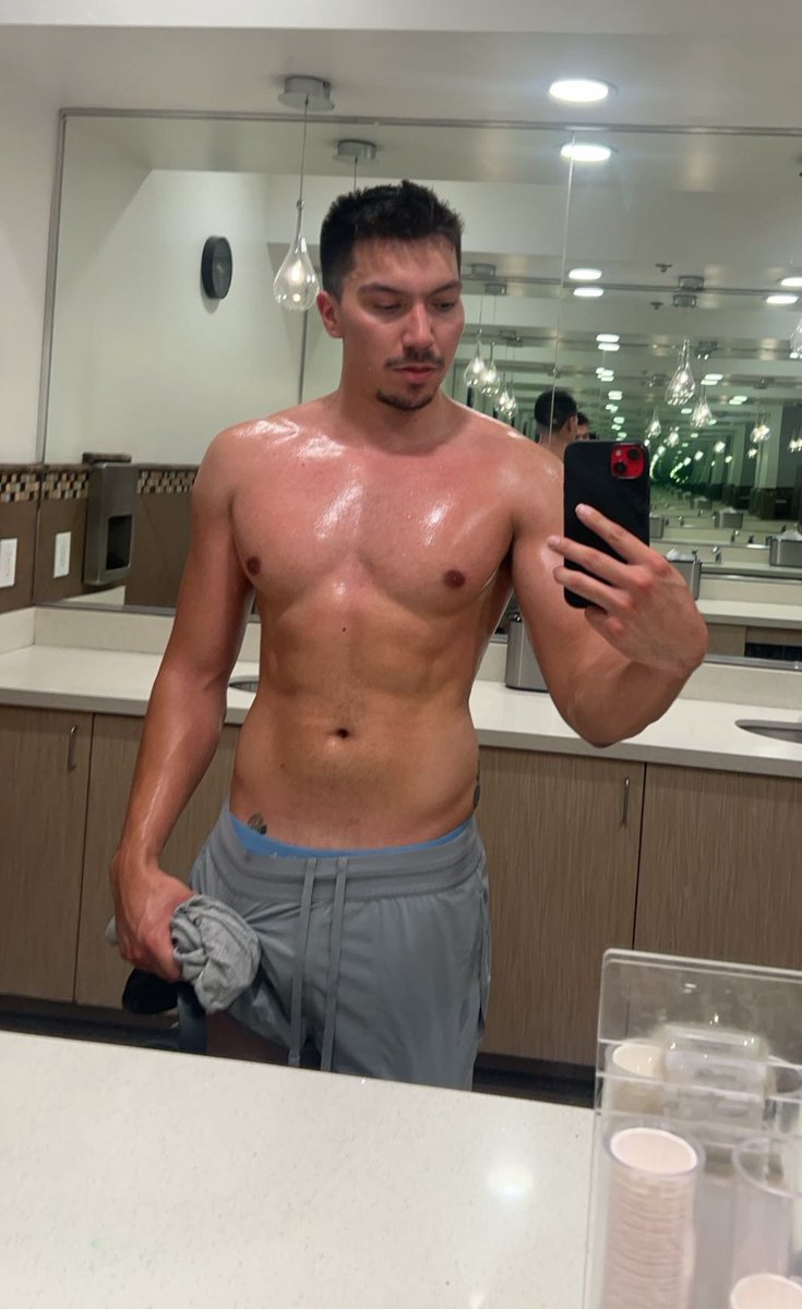 skydweller000's tweet photo. ♨️♨️♨️ https://t.co/z0BLOeEvSK