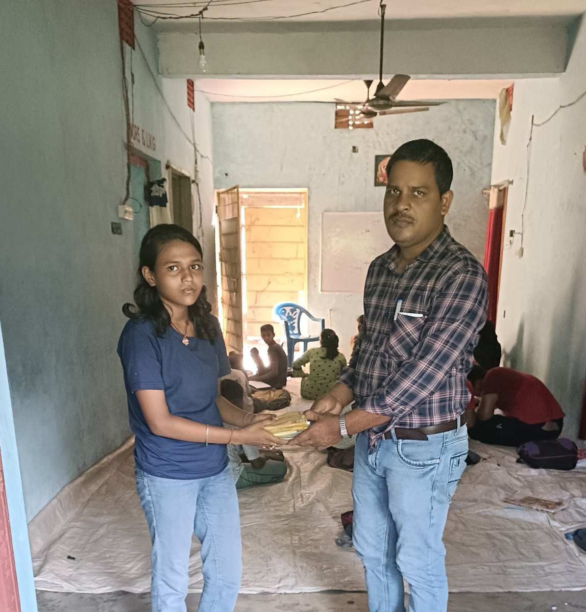 BISHNUC07252820's tweet photo. #Week -66
#MissionPlasticfree
#CollectionOfSUPens
#SayNoToSUP
#SaveSoilWaterAir
#ClimateEducation
#ClimateTeacher
#ClimateAction
#MissionLiFE
#ChooseLiFE
#ProPlanetPeople
#MaanKiBaat
#OnlyOneEarth https://t.co/AZRcxfaViO