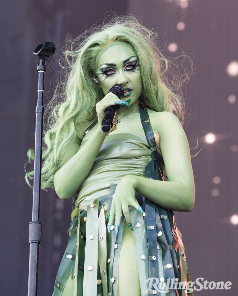 Rebecca Alter tweet media