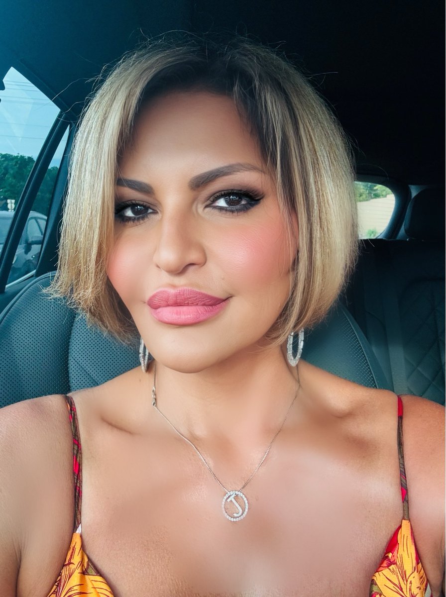 JenniferGimenez's tweet photo. It’s just a vibe.💕

xoJG💋
#TimJenn #Powercouple #WeAreAForce #DopeToHope #JenniferGimenez @TimRyanDOPEMAN  #Recovery #Sober #SuperModel #Actress #Actor #Fashion #Movies #RealityShows #TVPersonalities 
#Writer #Speaker #Interventionist #Podcast #TheTimAndJennShow #SoberIsSexy https://t.co/wzHPmtsMFT