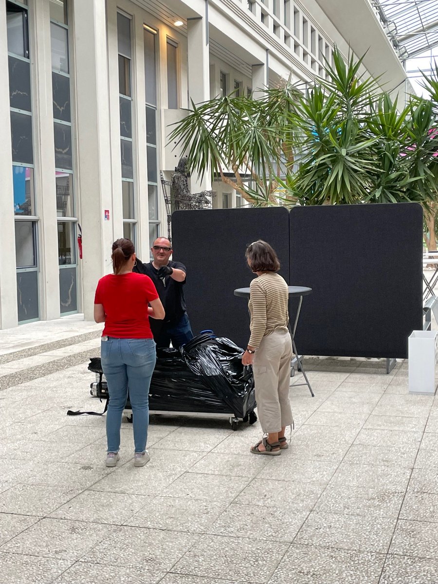 #Cheffe2024⏲️J-1 Derniers préparatifs !
Toute la Team <a href="/CheffeCPME/">Cheffe d'entreprise by CPME</a> by <a href="/cpme44/">CPME 44</a> est déjà sur place pour préparer la 5e édition du Salon Cheffe d’entreprise 🎉
📆RDV demain à partir de 11H à <a href="/PolytechNantes/">Polytech Nantes</a> 
Il est encore temps de vous inscrire 👉tinyurl.com/yc7as6zr