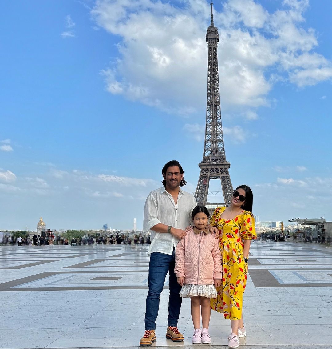 ChennaiIPL's tweet photo. ThaLA FAMILLE 💛 🗼

📸 : ziva_singh_dhoni https://t.co/4lVstbvGqX