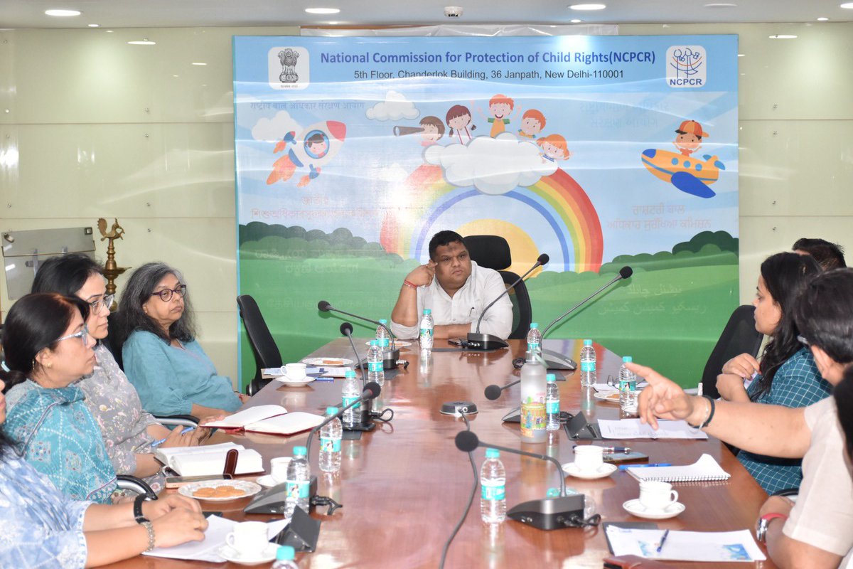 NCPCR_'s tweet photo. NCPCR Chairperson Shri @KanoongoPriyank chaired a review meeting today regarding rescue operations conducted on 07/06/2024 in 10 locations across the West &amp; North West Districts of Delhi. During this operation, 21 children, most of whom were allegedly trafficked, were rescued. https://t.co/raiKevcLmf