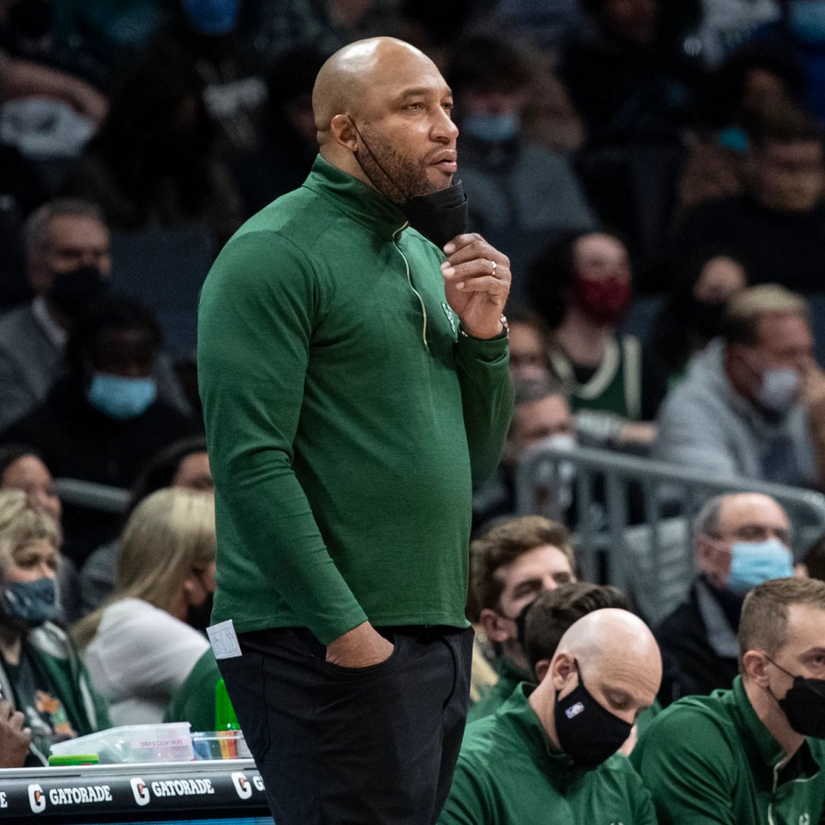centraldobucks's tweet photo. 💣 BOMBA!

Darvin Ham retorna ao Milwaukee Bucks como assistente técnico do Doc River.

Assim como qualquer notícia dessa franquia, a notícia saiu de repente sem gerar qualquer tipo de rumor antes, pegando todos nós torcedores desprevenidos.

🗞️: @wojespn https://t.co/FMGS1s9Pjb