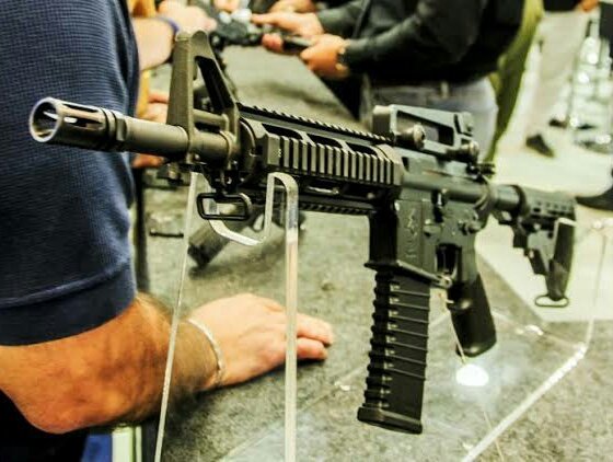 NewsIADN's tweet photo. The T4 rifle from #JindalDefence and #Taurus has cleared #IndianArmy's trials for the CQB Carbine (4.2 lakh rifles) program. https://t.co/xw0MldfJPB