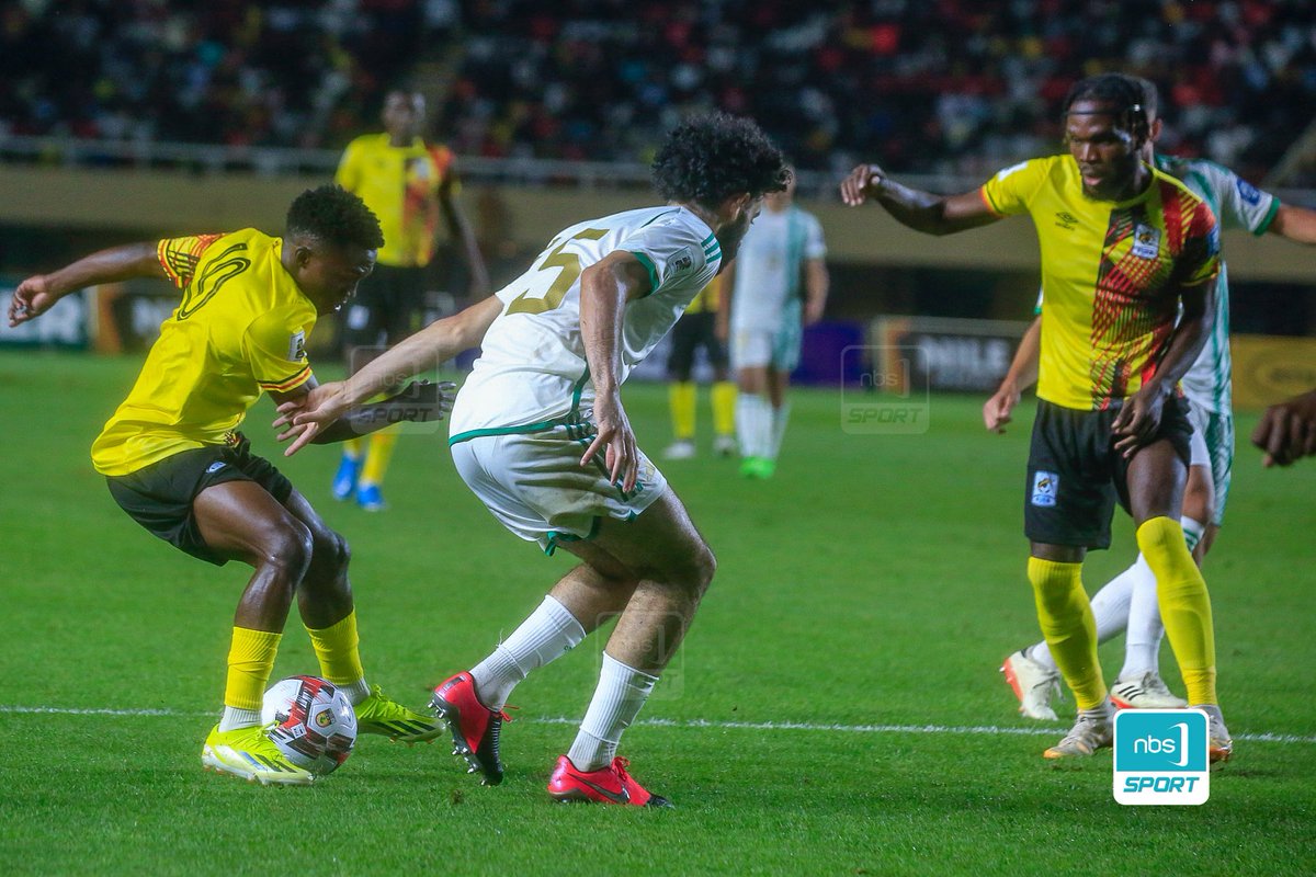 francis_isano's tweet image. 39 Minutes 

#UGA 1:0 #ALG