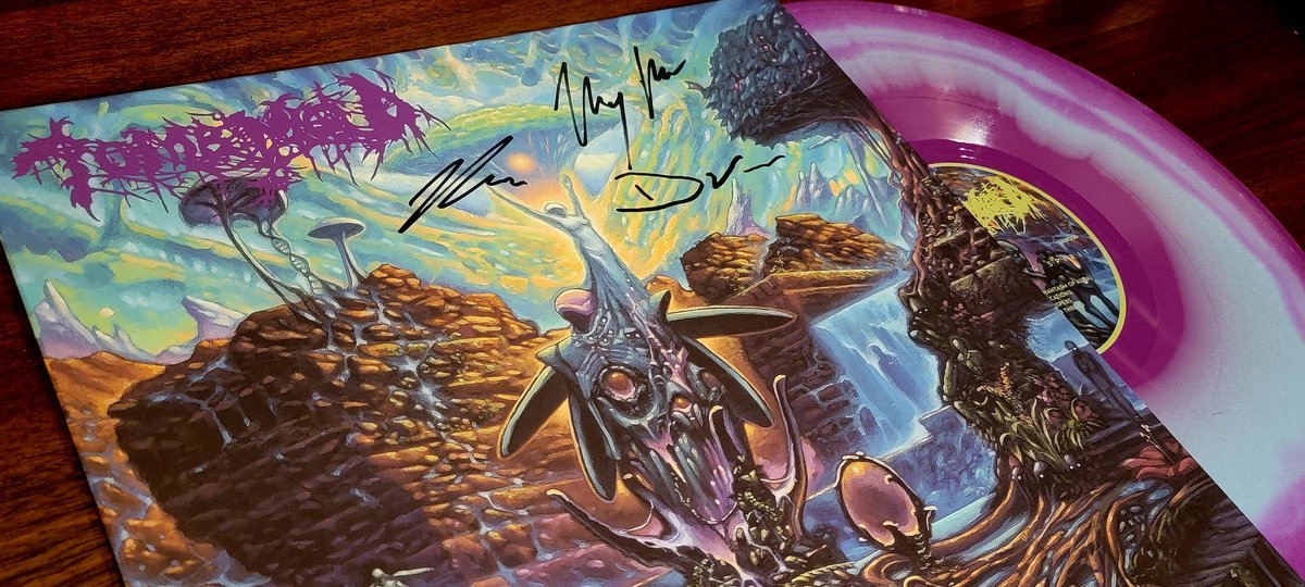 TheSonOfNun's tweet photo. Tomb Mold - Manor of Infinite Forms, Planetary Clairvoyance, and The Enduring Spirit vinyl. 🟠🔵🟣
Signed by Derrick, Max, and Payson.
@20buckspinlabel
#tombmold #theenduringspirit #planetaryclairvoyance #manorofinfiniteforms #20buckspin #deathmetal #vinylcollection #signed https://t.co/4JdWaOlVMD