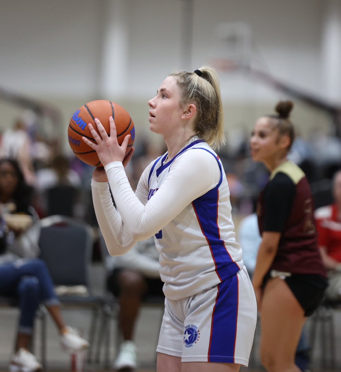 TeamKiddTexas's tweet photo. @Tabchoops Showcase Schedule
🔍 5’10 @CharlieMorganTX 
#23 Jersey 
🎓 2028 incoming freshman 

-high character & work ethic 
-selfless teammate 
-strong on both ends of the floor 
-willing distributor and understands how to find her shooters 
-a rising dual sport athlete in c/o 2028 🏐🏀
-can attack at will and rebound with the best of em