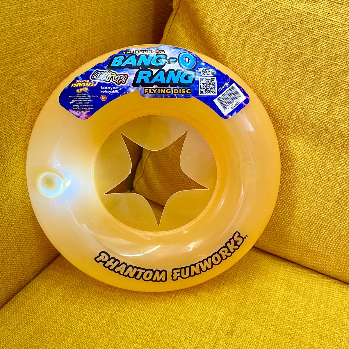 Our Bang O Rangs just got a little brighter! 💡Light Up Bang O Rangs are now available at Phantom! 🥏

#bangorang #lightup #activeplay #throw #bounce #outdoortoy #colors #newwaytoplay #summerfun #summertoy #toydesign #kessplay