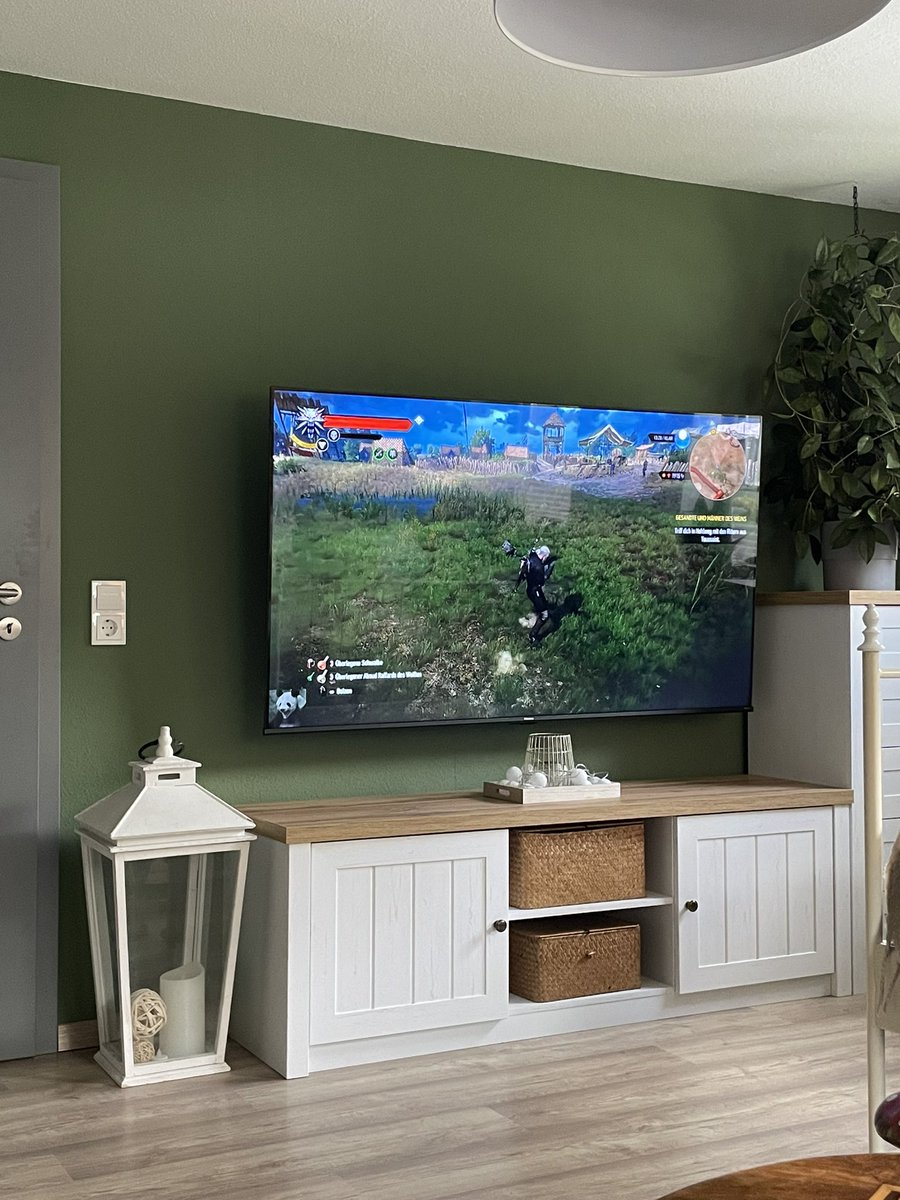 Heute spontan mal wieder bei <a href="/Bruugar/">Bruugar</a> das Witcher Let‘s play angefangen. 

Fühle mich wieder wie vor 10 Jahren, und muss jetzt mindestens 1 Woche lang auf Dauerschleife den Soundtrack hören. 

Ganz viel Witcher Liebe! 🫶🏼
@witchergame