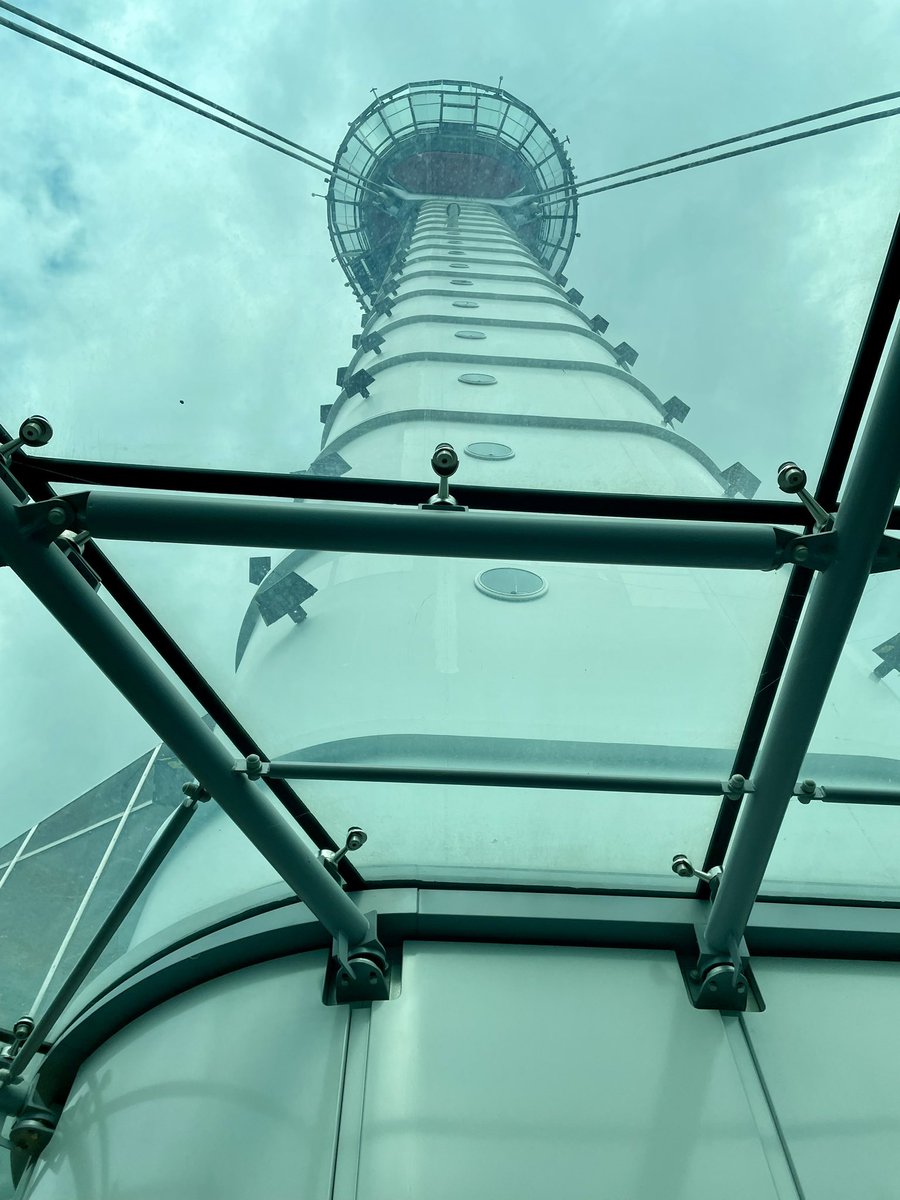 Simon / Spongey tweet media