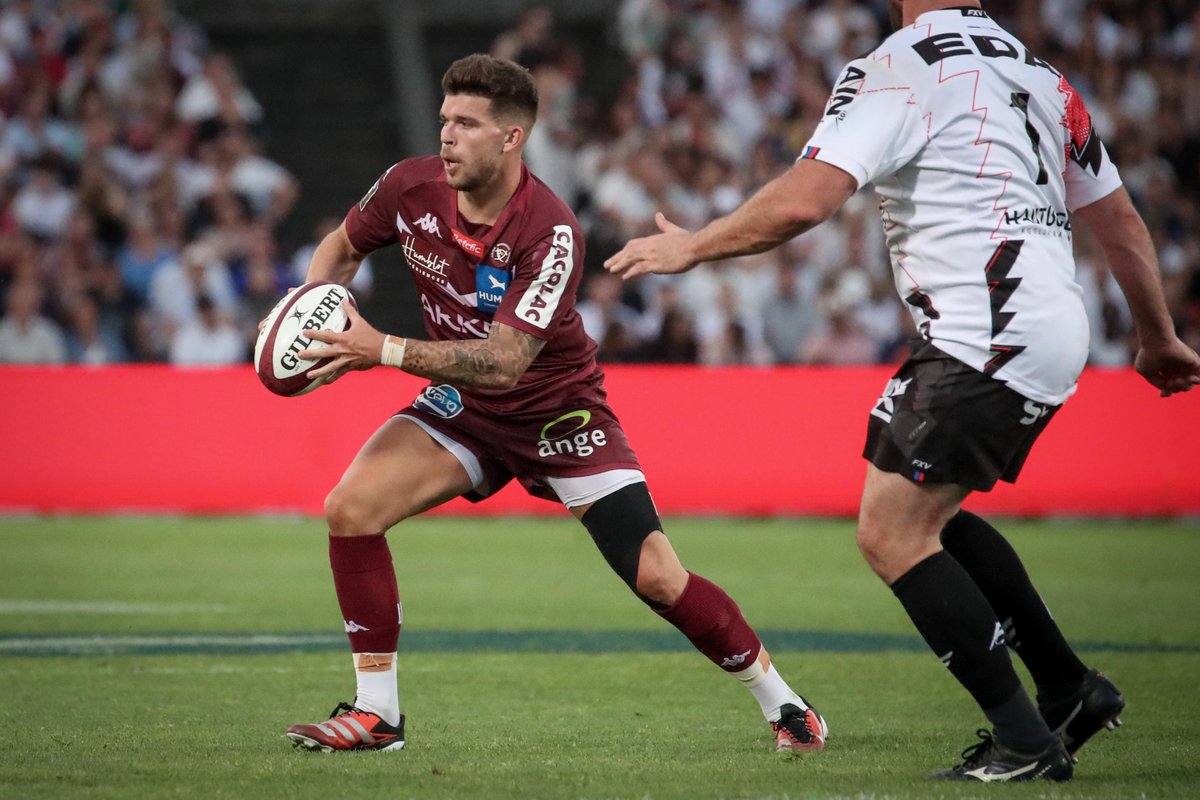 ylshrs's tweet photo. 🗨️ « Je n’avais aucune raison de ne pas postuler »

Matthieu Jalibert s'est confié à @sudouest après sa blessure aux ischios qui lui fera manquer la fin de saison avec l'@UBBrugby en #Top14 

Par @DenysKappsGrang ⤵️
https://t.co/g2PTAbY0i2 https://t.co/q6UHzU5fXc